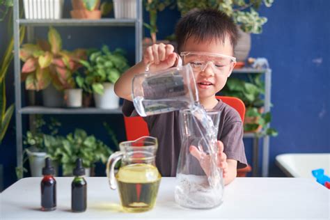 Cool DIY Science Projects 的图像结果
