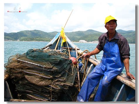 海上捕鱼渔民高清图片下载-找素材