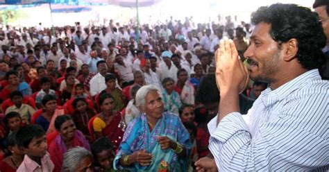 Andhra Pradesh: special status: YSR Congress MPs resign, TDP MPs stage ...