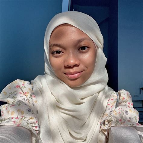 Meet Chloe Lim, Miss Universe Malaysia 2025, Who Will Represent The ...