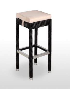 MESA ESTRECHA ALTA + 6 TABURETES RATTAN COLONIA