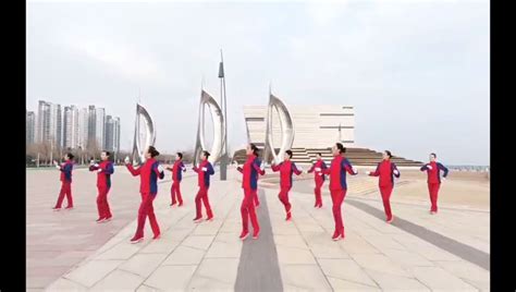【凡尘娱乐】中国梦之队第二十一套健身操完整版_1080p-超过3千粉丝671+作品在等你_生活视频-免费在线观看-爱奇艺