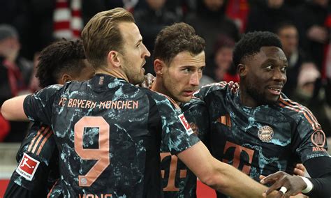 Bayern Munich star is ruled out of action for SIX MONTHS after tearing ...