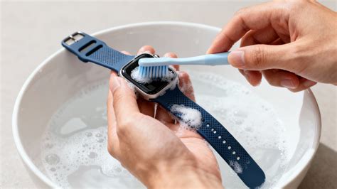 How to Clean Apple Watch Band: A Practical Guide – Nothing but Bands