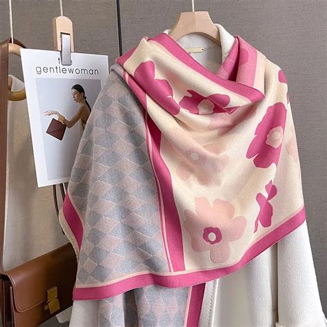 Coffee Petals Shawl – Vintage Velvet