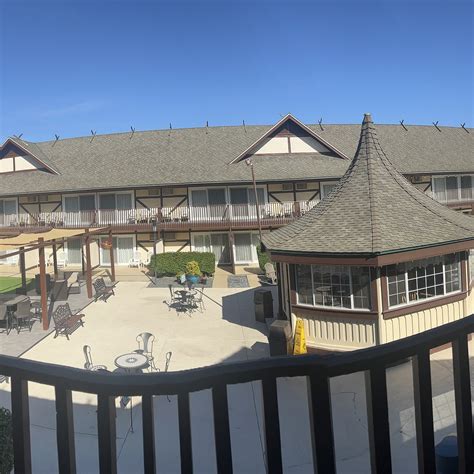 PEA SOUP ANDERSEN'S INN - Prices & Hotel Reviews (Buellton, CA)