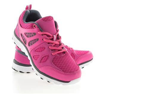 Pink running shoe Images - Free Download on Freepik