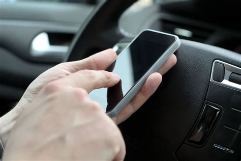 Image result for How to Avoid Distractions While Driving