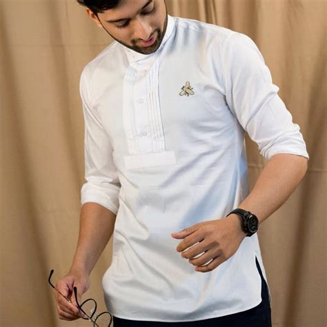 Shop For Men's Shirts & Kurtas Online From HeSpoke | LBB
