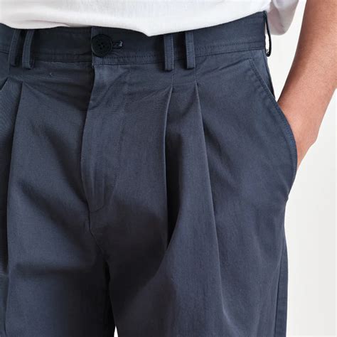The best pleated trousers for men (& how to wear them) | OPUMO Magazine ...