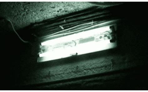 Fluorescent Tube Flickering
