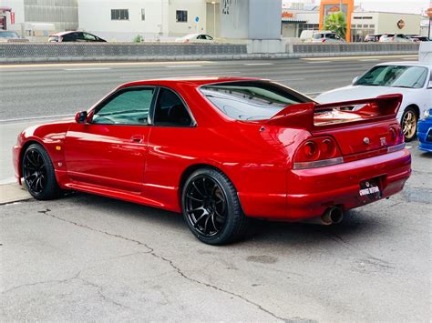 Nissan Skyline GT-R R33 for sale (#3541) - Garage Defend / JDM GLOBAL