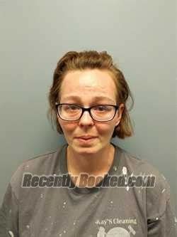 Recent Booking / Mugshot for KELSEY KAY MITCHEM in Buchanan County ...
