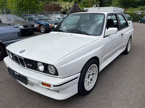 1988 Bmw E30 M3 BMW E30 M3 Bathurst 1000 1988 Scalextric C3929,