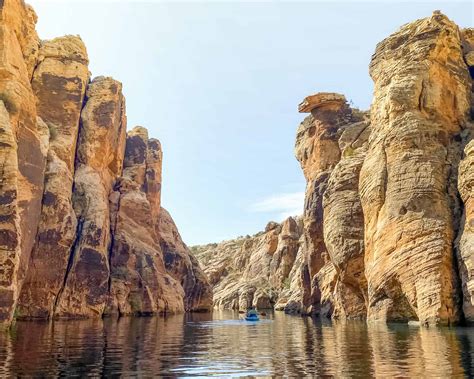 How to kayak Clear Creek Reservoir in Winslow, AZ - Karabou Adventures