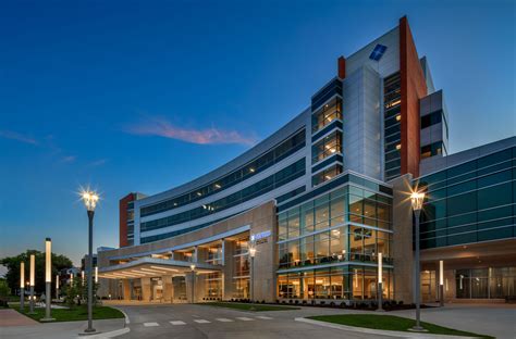 Genesis Health System - East Hospital Expansion | Flad Architects