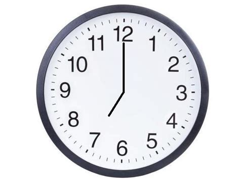 7点整时，钟面上的时针和分针之间的夹角是多少度