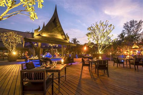 10 Most Romantic Restaurants in Phuket - Best Phuket Dining for Couples ...