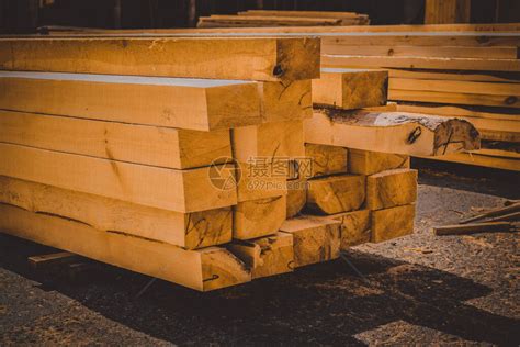 锯木厂木材厂伐木工人等距流程图插画图片下载-正版图片402410398-摄图网