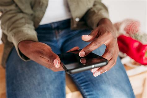 Using Your Phone for This Many Hours Daily Causes High Blood Pressure, Says New Study | The ...
