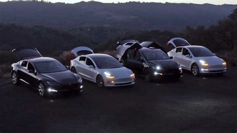 Tesla Light Show Function Added to Model 3, S, and Y—Here's How to Play ...