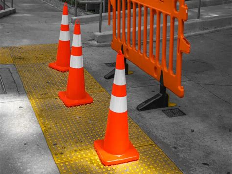 Temporary Traffic Control MUTCD 的图像结果