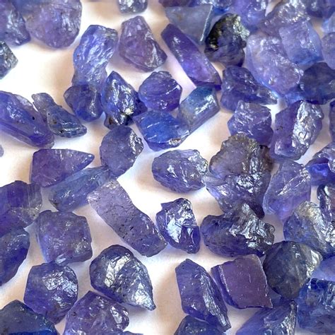 Tanzanite Stone 的图像结果