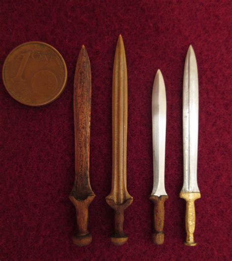 Ancient Greek Weapons