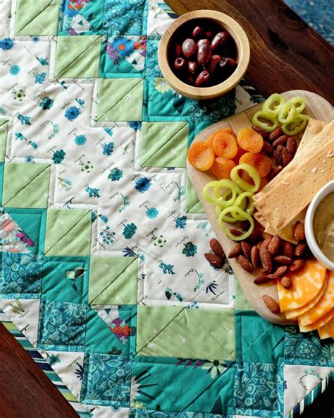 Patterns for Table Runners 的图像结果