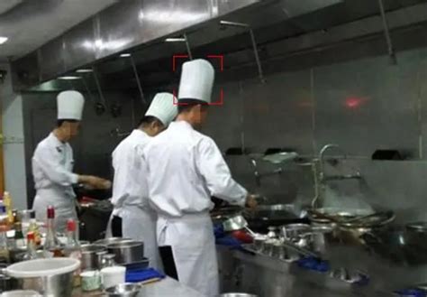 广西高级厨师月薪多少 厨师一个月工资多少钱【桂聘】