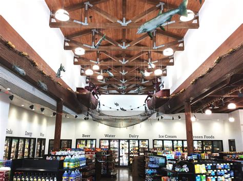 Lummi Bay Market at Exit 260