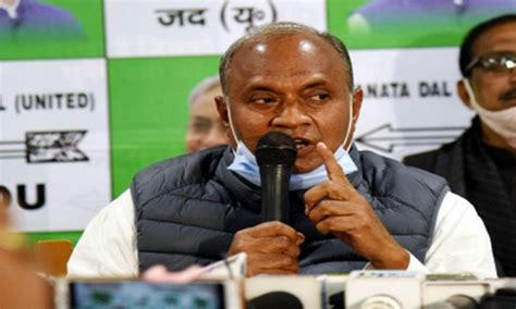 RCP Singh attacks Nitish Kumar, asks him to lift liquor ban in Bihar