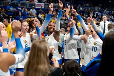 Pitt volleyball heads to fifth consecutive Elite Eight. - The Pitt News