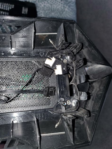 Cables Inside a Computer 的图像结果