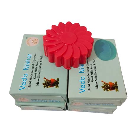 Buy Veda Nikhar Rose Bathing Soap with Goat Milk, 90 GM (Pack of 4 ...