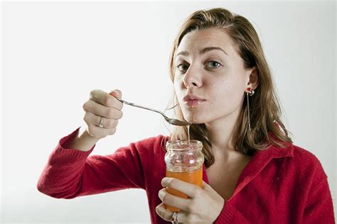 manfaat minum madu bajakah borneo