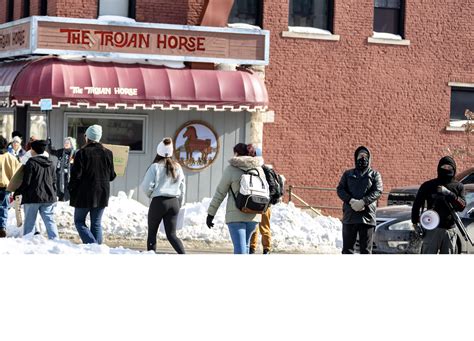 ‘Speedway Slammer’ ICE Detention Facility Coming to Indiana Under New ...