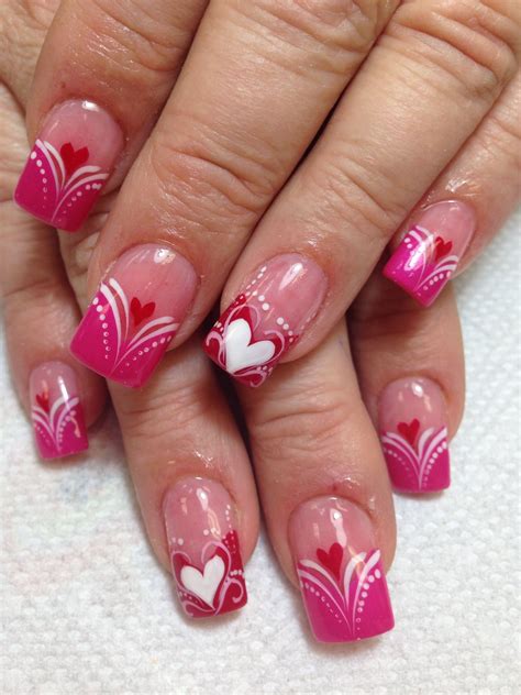 valentines nails one heart