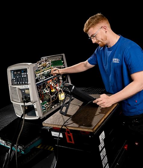 OTC Robotic Welding 的图像结果