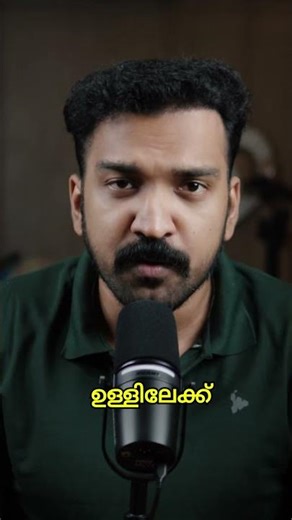 How did about 700 people escaped from the Titanic?