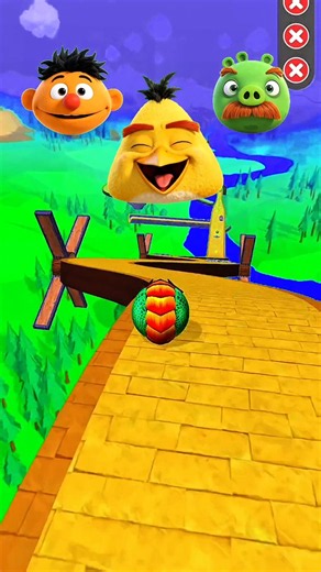Angry Birds 🐥 vs Green Pig 🐷 & Ernie 😂🔥 | Epic Gameplay! #shorts #youtubeshorts