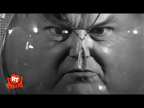 Attack of the 50-Foot Woman (1958) - Inside the Alien Ship (7/12) | Movieclips