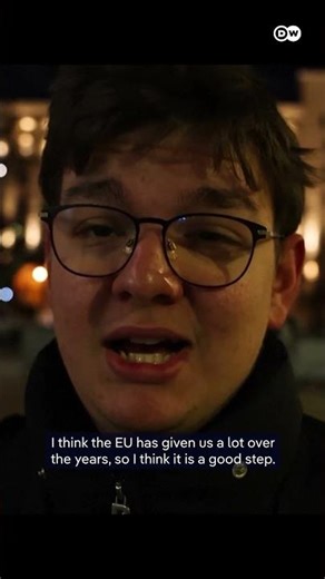 Bulgaria ushers in 2026 as it adopts the euro | DW News