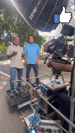 Shootings video BTS Every frame takes effort🎥 Shootings video BTS 🎥 Behind the camera, the real grind #BTS #ShootingLife #BehindTheScenes #FilmCrew #OnSet #CameraLife #LikeFollowShare #reelsvideoシ | Light camera