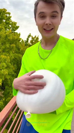 COCA-COLA + MENTOS + BALLOON = EXPLOSIVE FUN! 🤯 | Epic Experiment #diy