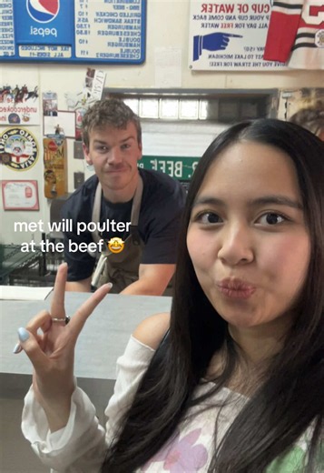 Meet Will Poulter in Chicago — fan reaction video