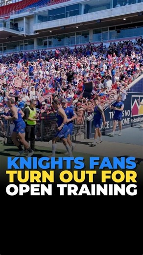 Knights fans flood stadium ahead of Grand Final