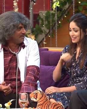 Dr Gulati खो गए Yami Gautam की खूबसूरती में 🥰 #shortsfeed #kapilsharma #kapilsharmashow