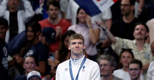 Léon Marchand - Men's 200m Butterfly | Gold Medal Highlights | Swimming | Olympic Games Paris 2024