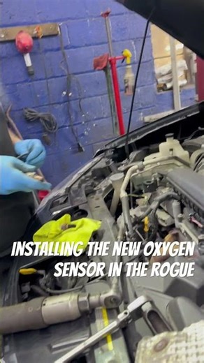 Installing the O2 sensor